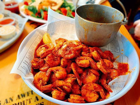 Bubba Gump Shrimp Deals for Seniors on Delicious Meals - Benefits of Dining at Bubba Gump Shrimp Co. for Seniors
